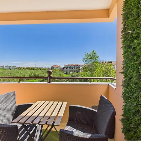 Appartamento Spacious 3br W/ Balcony Near | By Airnest *